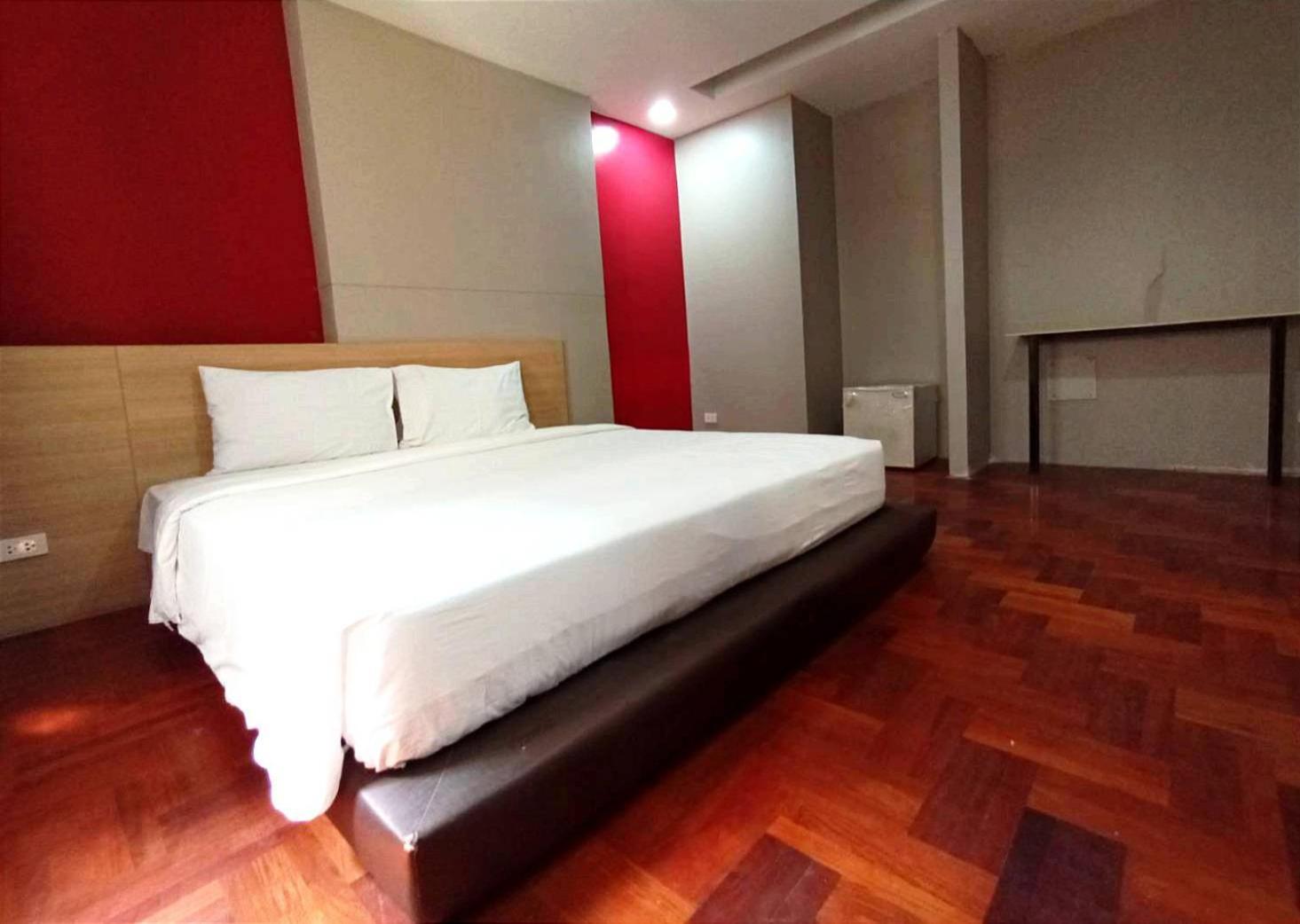โกอินน์ สีลม - สถานีรถไฟฟ้าเซนต์หลุยส์ Go Inn Silom - Bts Saint Louis 방콕 외부 사진