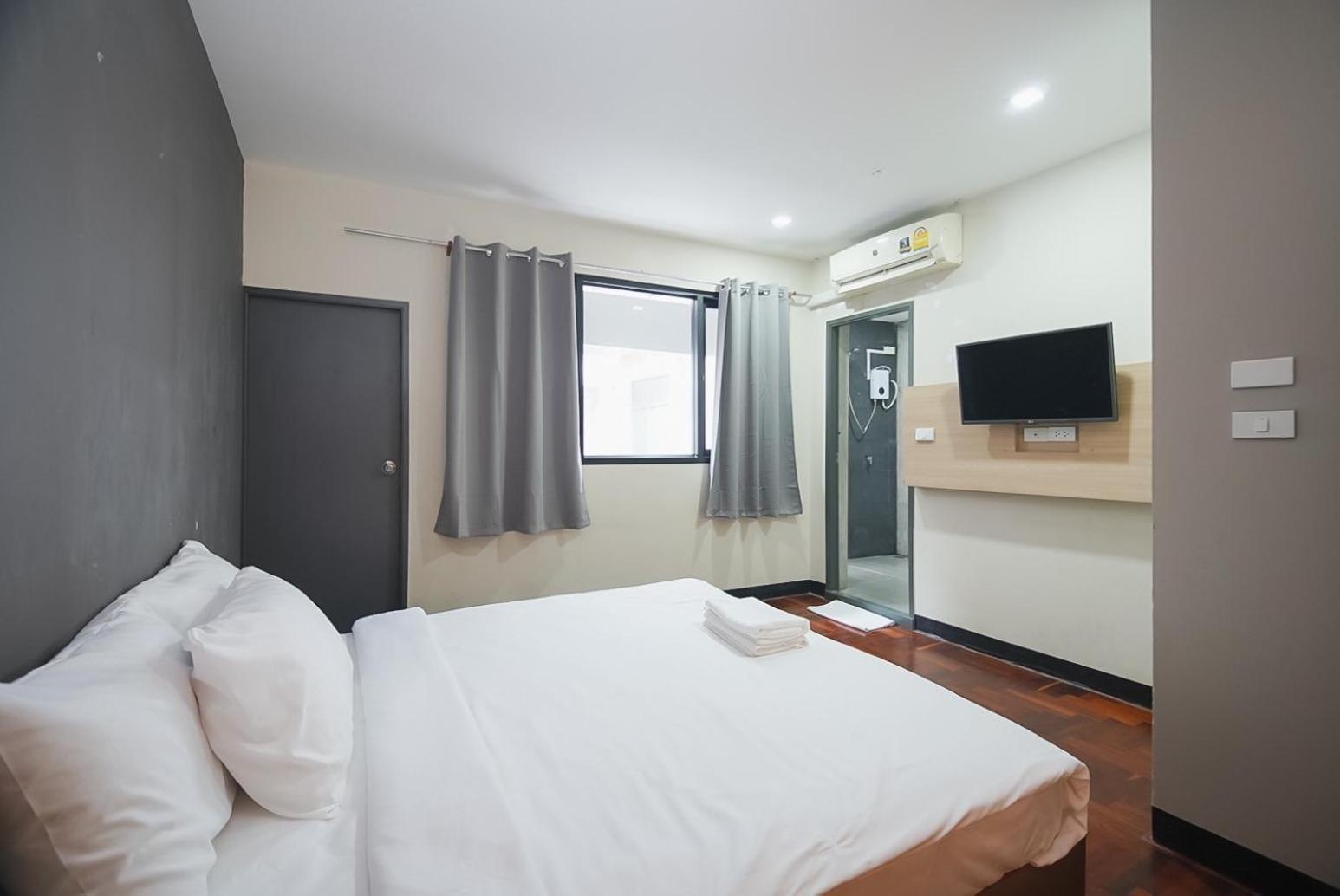 โกอินน์ สีลม - สถานีรถไฟฟ้าเซนต์หลุยส์ Go Inn Silom - Bts Saint Louis 방콕 외부 사진