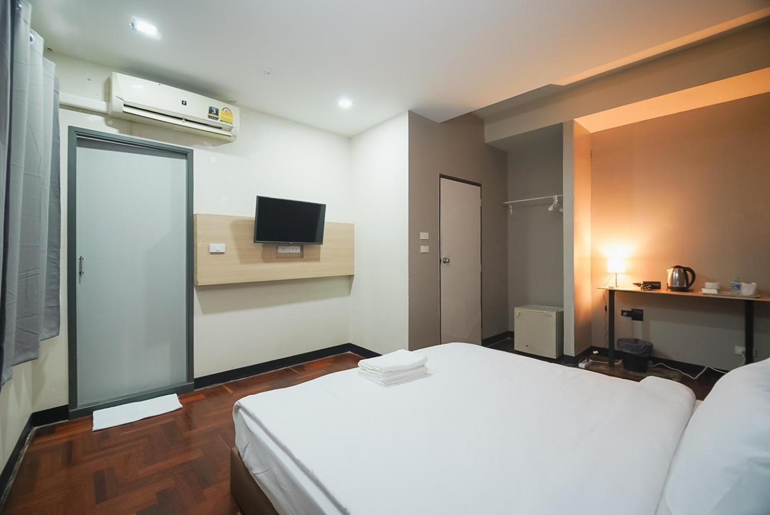 โกอินน์ สีลม - สถานีรถไฟฟ้าเซนต์หลุยส์ Go Inn Silom - Bts Saint Louis 방콕 외부 사진