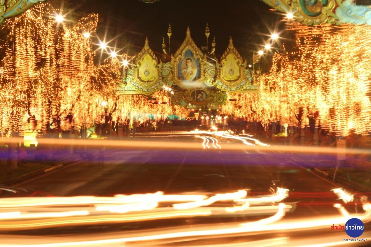 โกอินน์ สีลม - สถานีรถไฟฟ้าเซนต์หลุยส์ Go Inn Silom - Bts Saint Louis 방콕 외부 사진