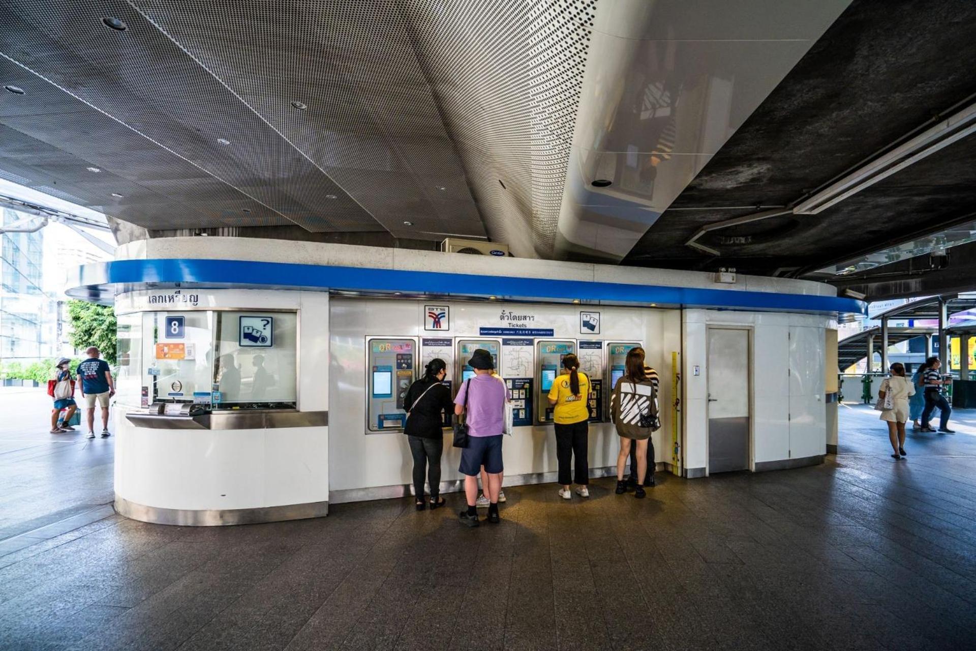 โกอินน์ สีลม - สถานีรถไฟฟ้าเซนต์หลุยส์ Go Inn Silom - Bts Saint Louis 방콕 외부 사진